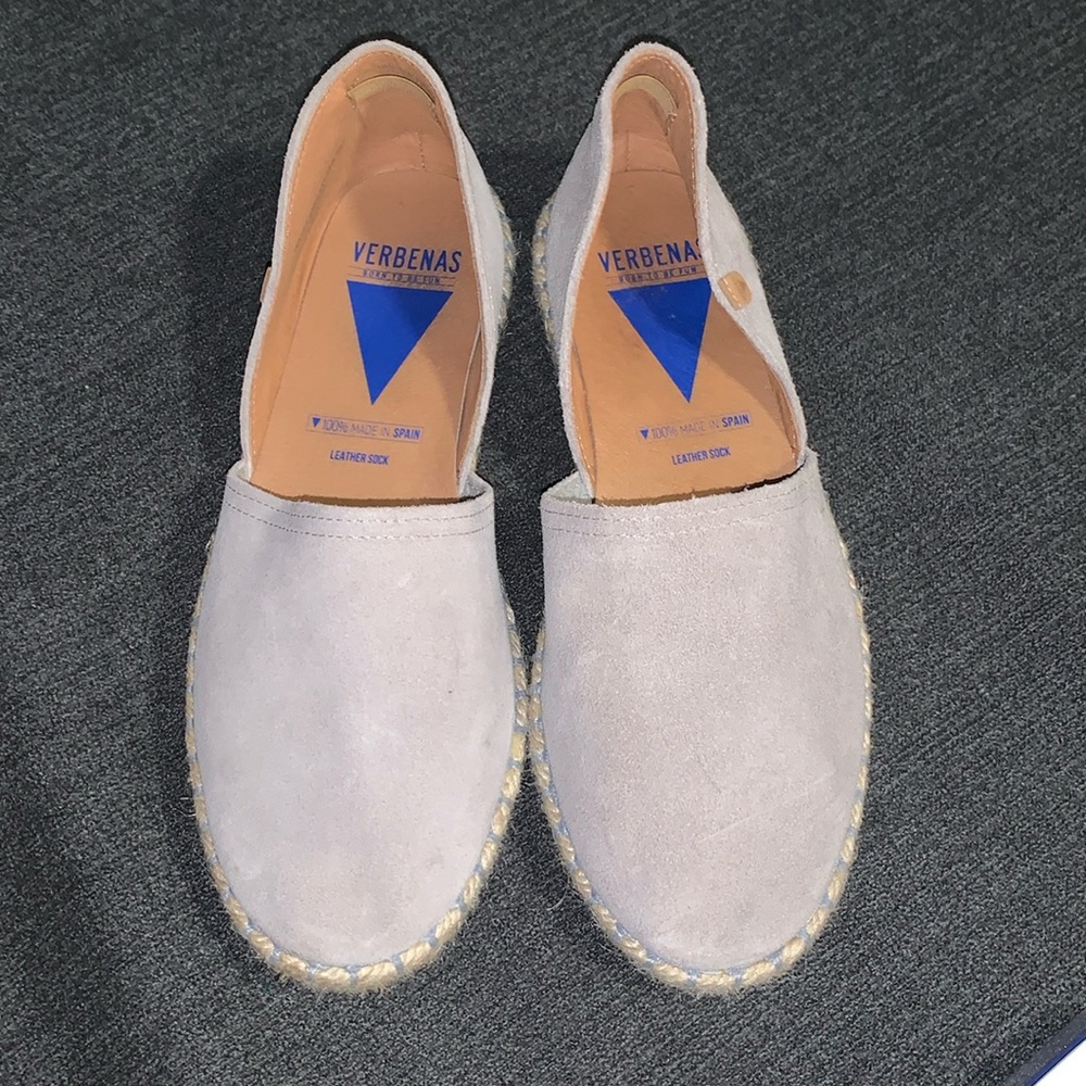 Verbenas Carmen Gray Slip-on Shoes